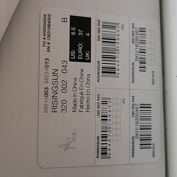 Call it Spring, size 6.5, Neon Green - Picture 5 of 5